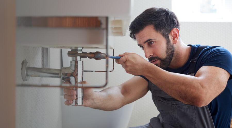Local water heater installation in Cerritos, CA